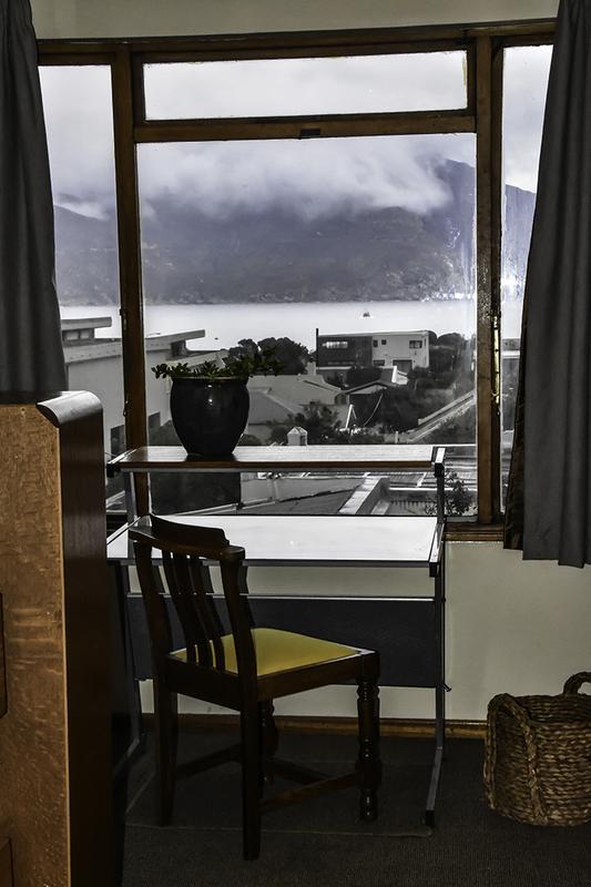 To Let 1 Bedroom Property for Rent in Beach Estate Western Cape